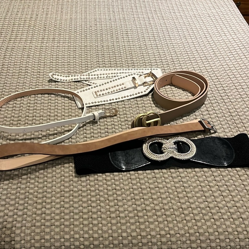 Belts.  Lot of 5.   Small-medium